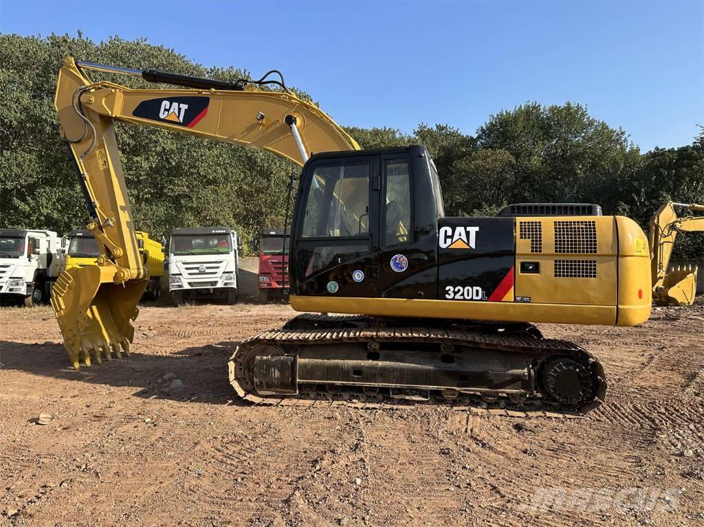 CAT 320D Верижен екскаватор