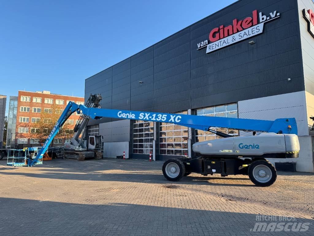 Genie SX 135 XC Телескопични повдигачи
