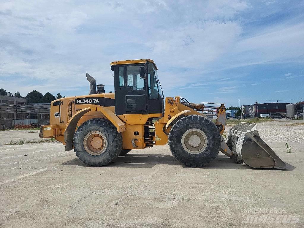Hyundai HL 740-7 A Колесни товарачи