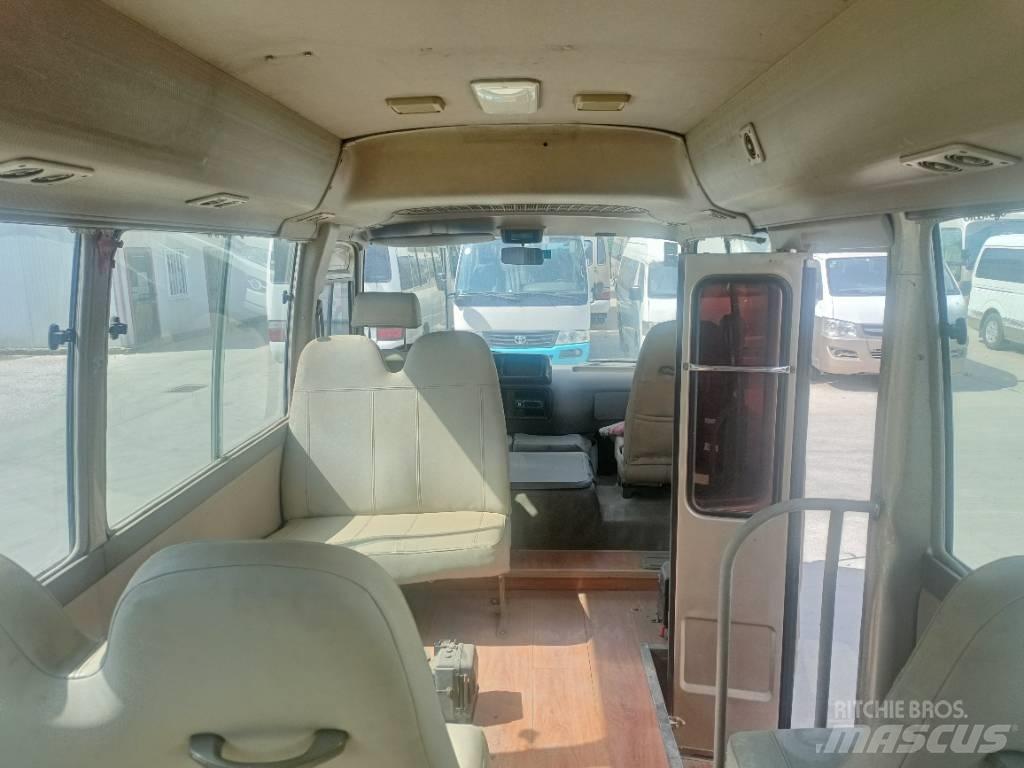 Toyota Coaster Bus Мини бусове