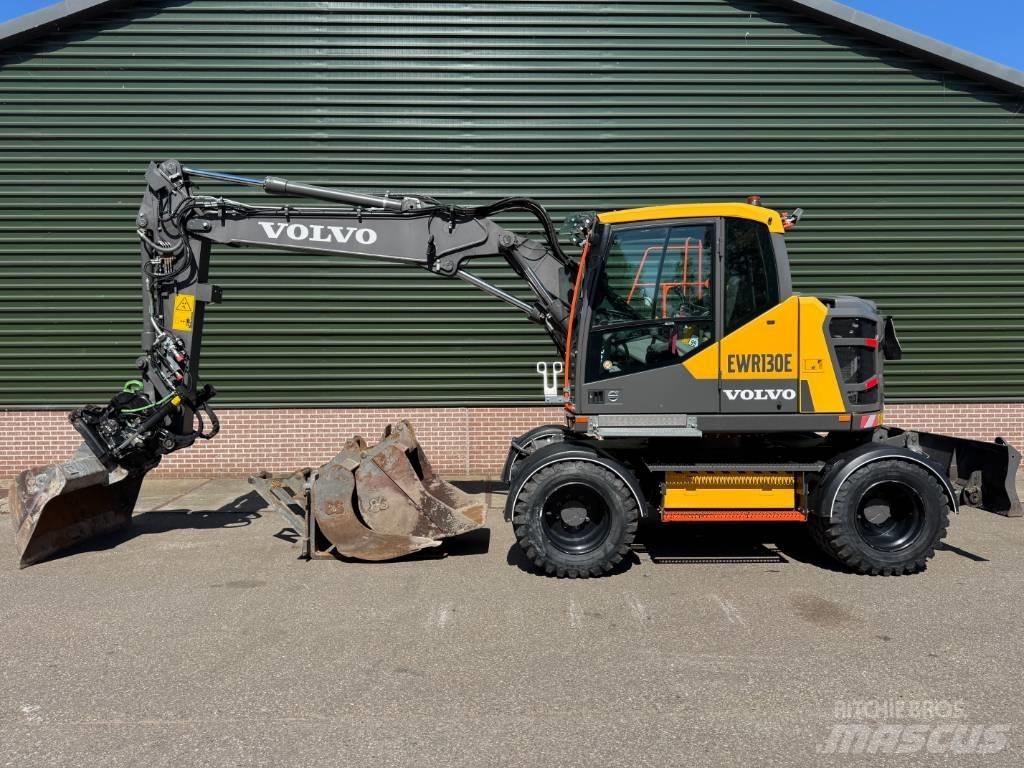 Volvo EWR 130 E Колесни товарачи