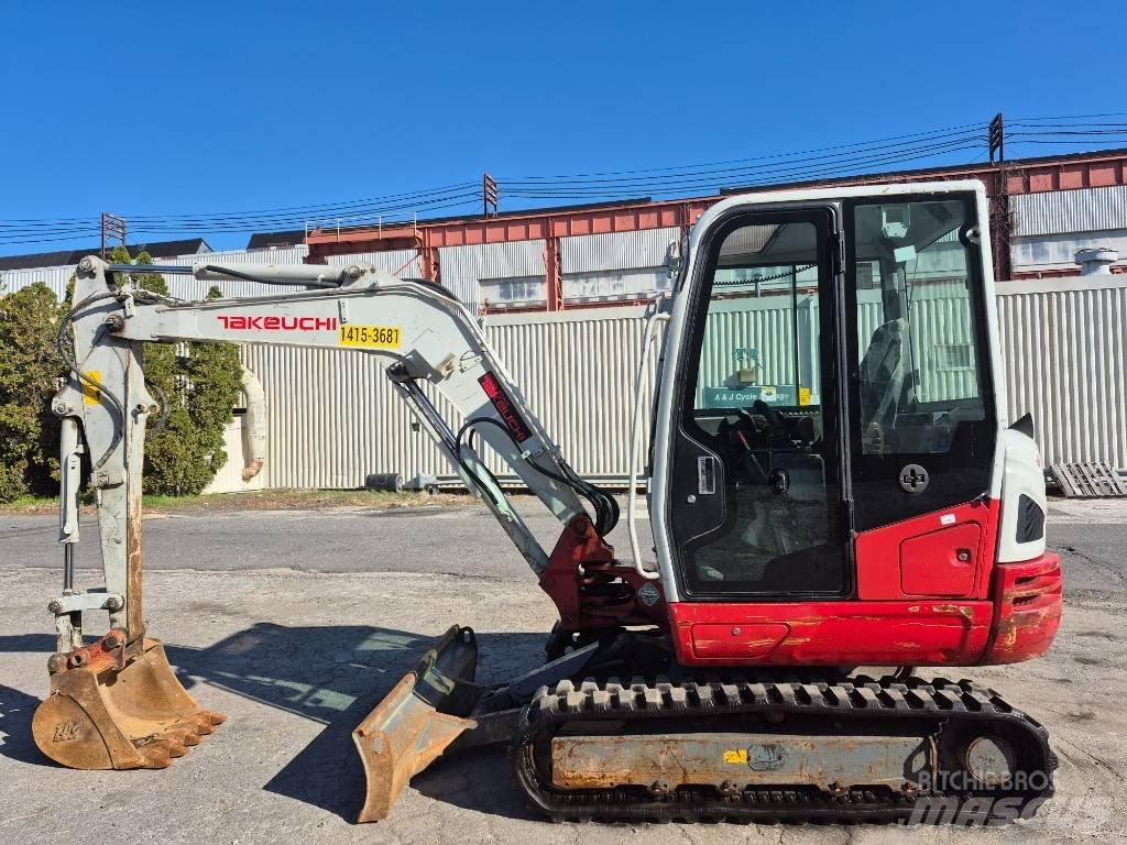 Takeuchi TB 240 Мини екскаватори < 7 т