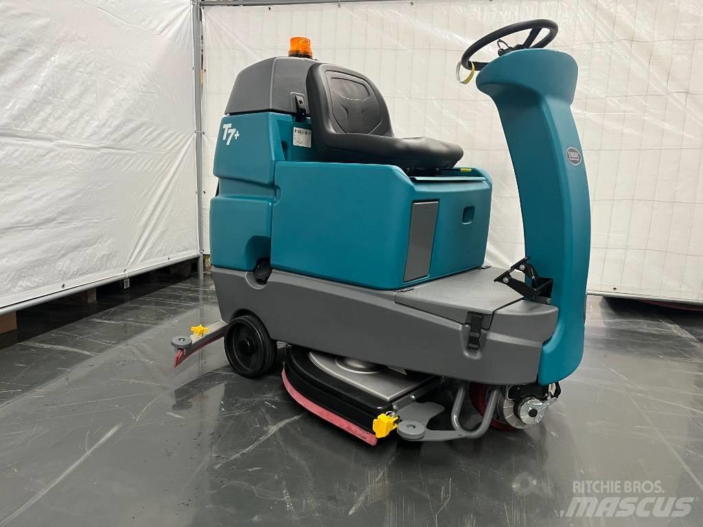 Tennant T7 Автоматични метачки с четки