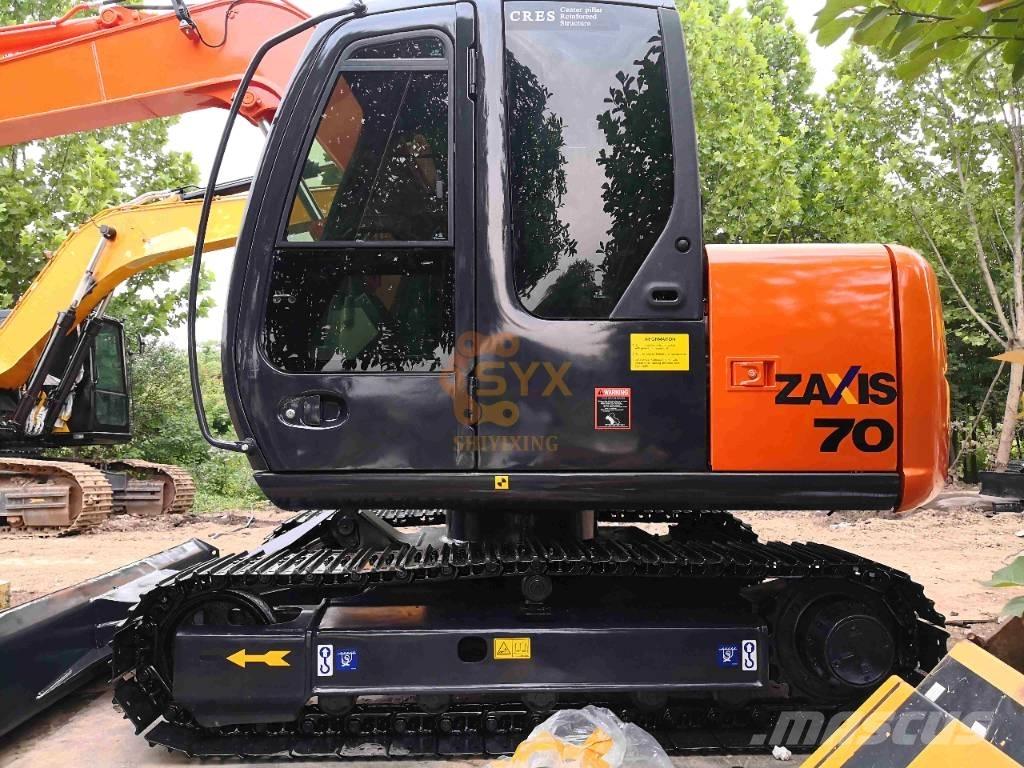 Hitachi ZX 70 Средни екскаватори 7т - 12т