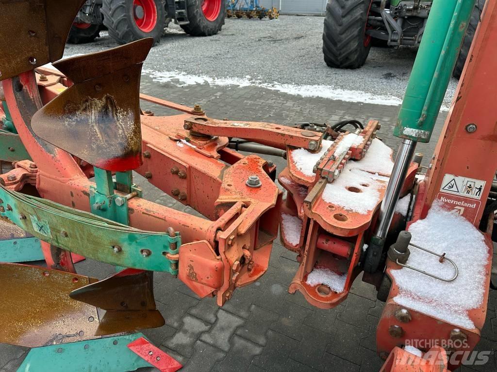 Kverneland EG100 Стандартни плугове