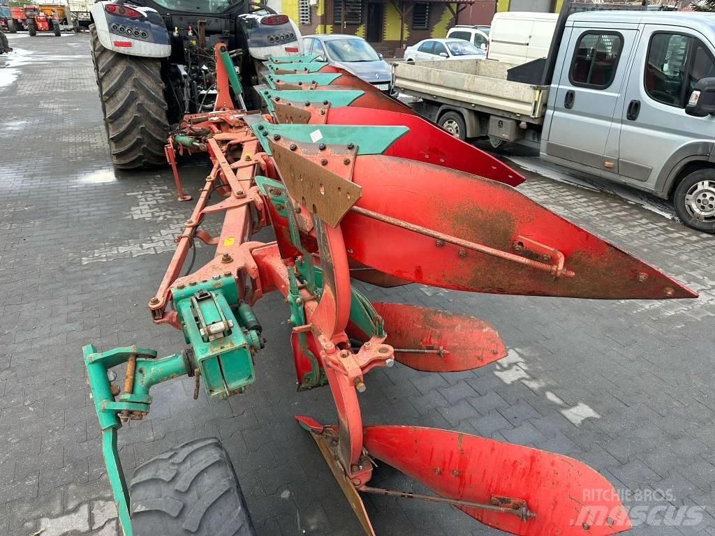 Kverneland EG100 Стандартни плугове