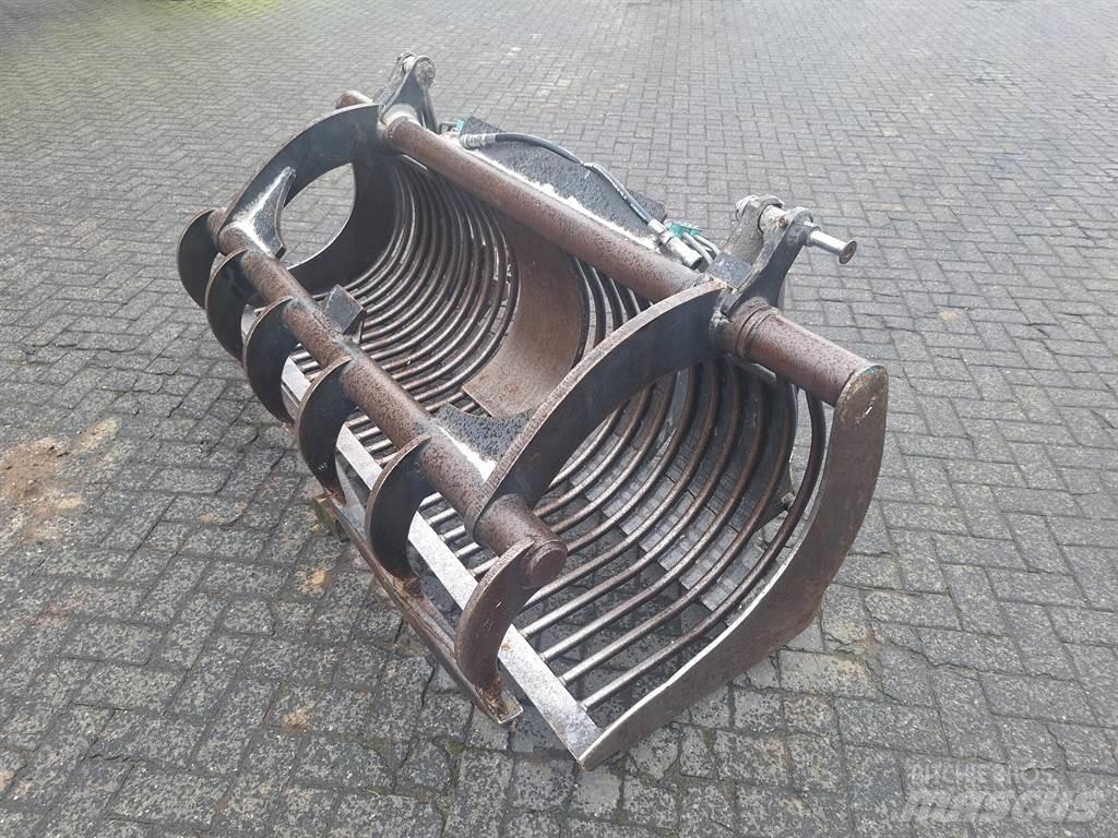 Volvo BM L 30 Хранилки за животни