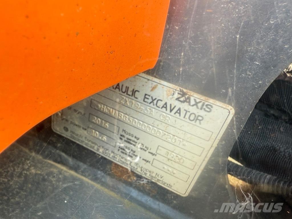 Hitachi ZX 19-5 Мини екскаватори < 7 т