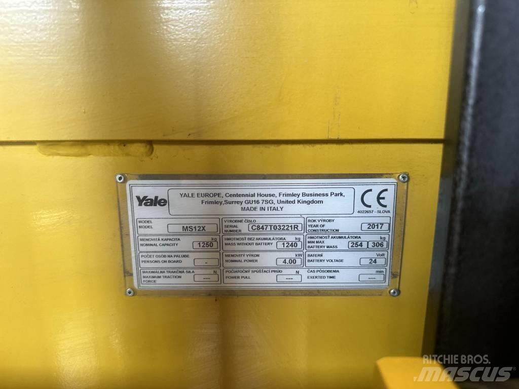 Yale MS12 Колички високоповдигачи с теглич