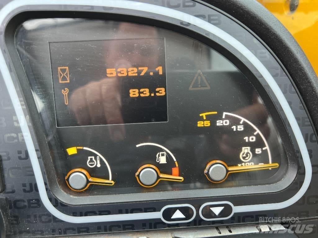 JCB 540-170 Телескопични товарачи