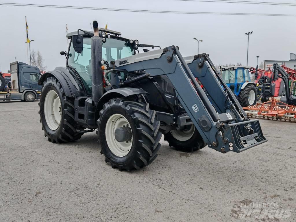 Valtra T 194 V Трактори