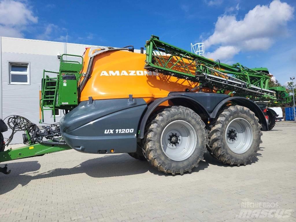 Amazone UX 11200 Прикачни пръскачки
