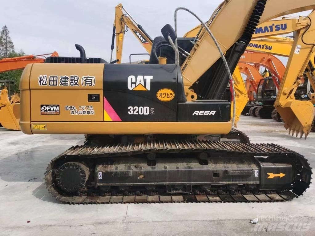CAT 320D2 Верижен екскаватор