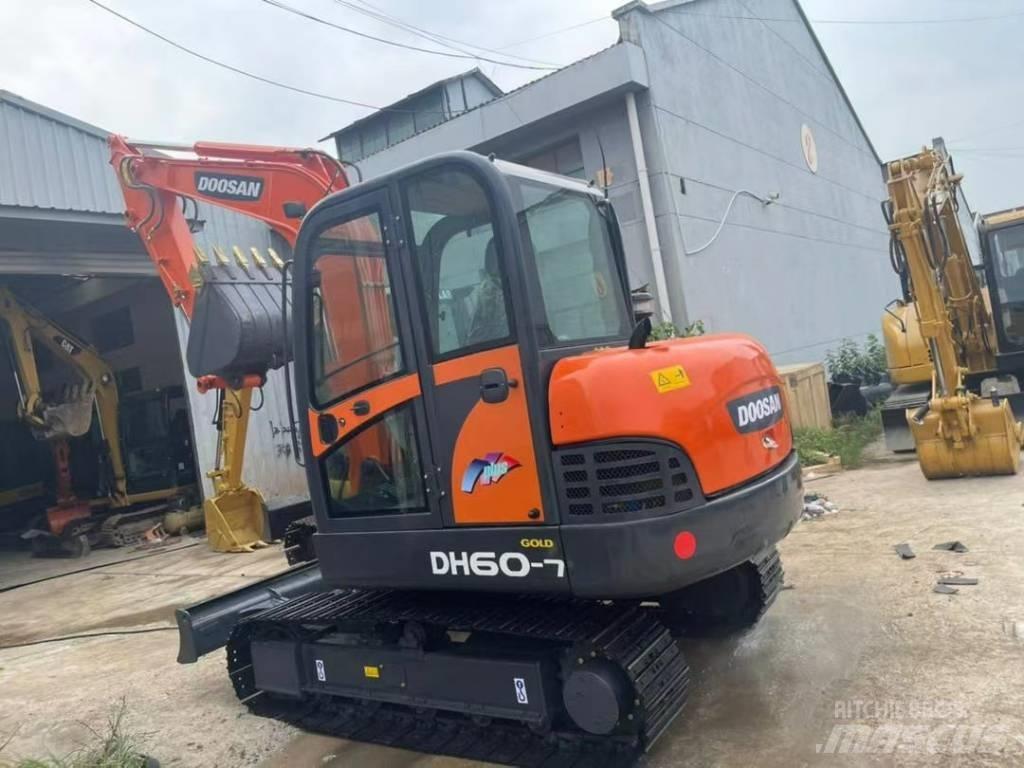Doosan DH 60 Мини екскаватори < 7 т