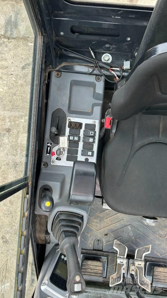 Yanmar SV17 VT Мини екскаватори < 7 т