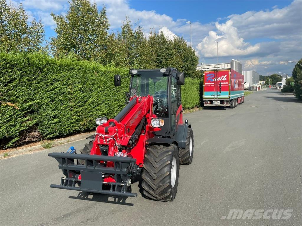 Schäffer 3650T Телескопични товарачи