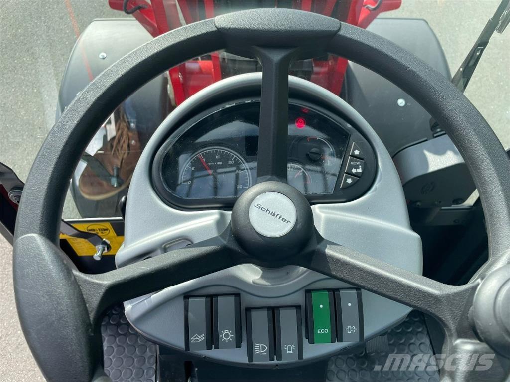 Schäffer 3650T Телескопични товарачи