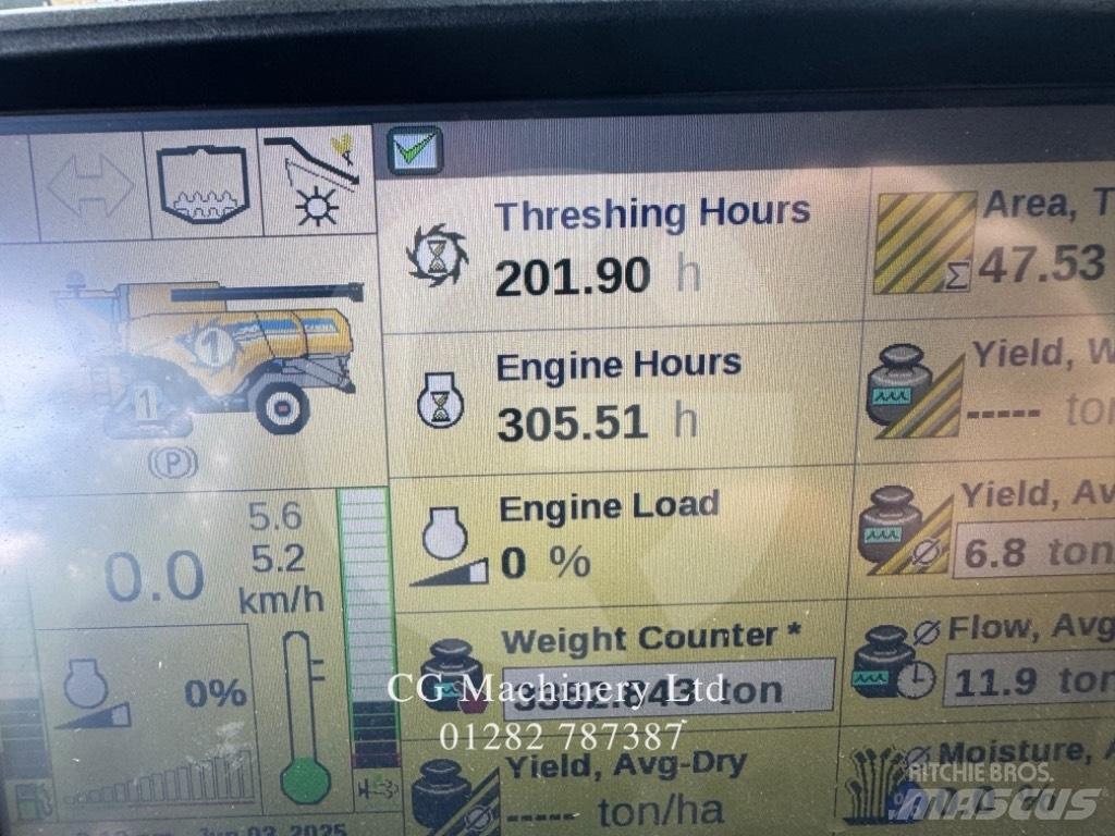 New Holland CX 880 Комбайни