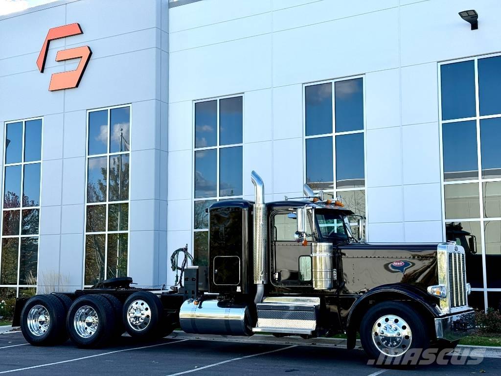Peterbilt 389 Влекачи