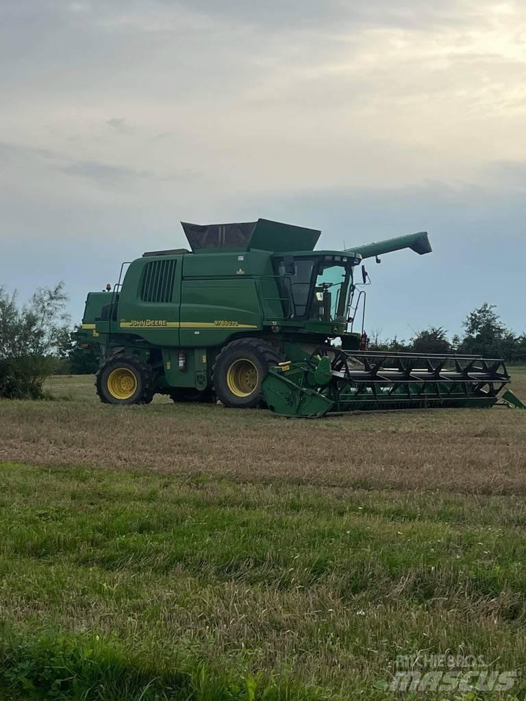 John Deere 9780 CTS Комбайни