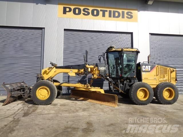 CAT 140 M AWD Грейдери