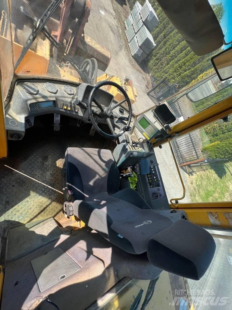 Volvo BM L150 Колесни товарачи