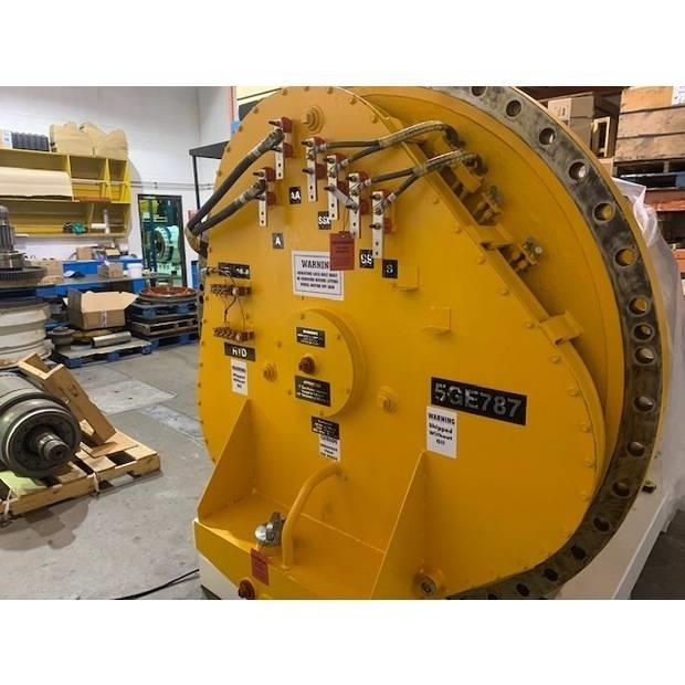 Komatsu 830 E Дъмпери/моторни превозни средства