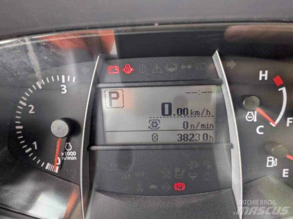 Kubota M 4072 Трактори