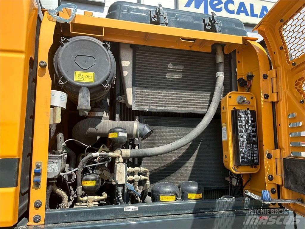 Hyundai HW160 Колесни екскаватори