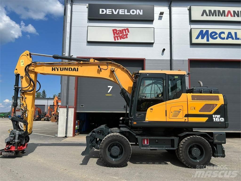 Hyundai HW160 Колесни екскаватори