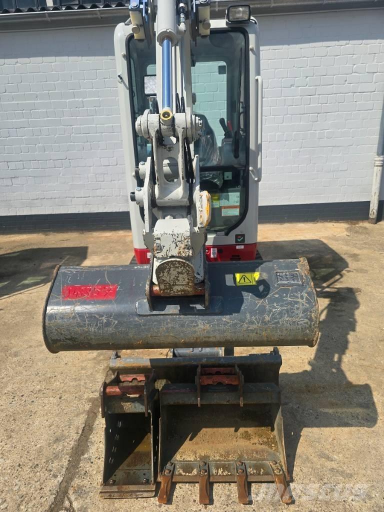 Takeuchi TB 216 A Мини екскаватори < 7 т