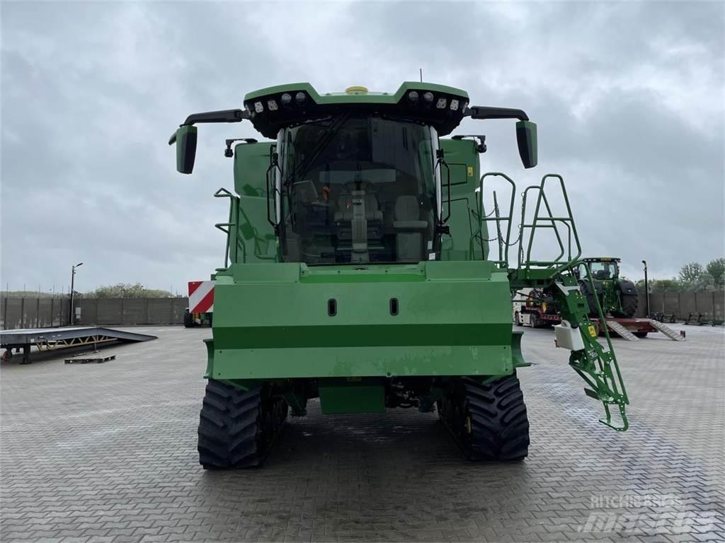 John Deere X9 - 1100 Комбайни