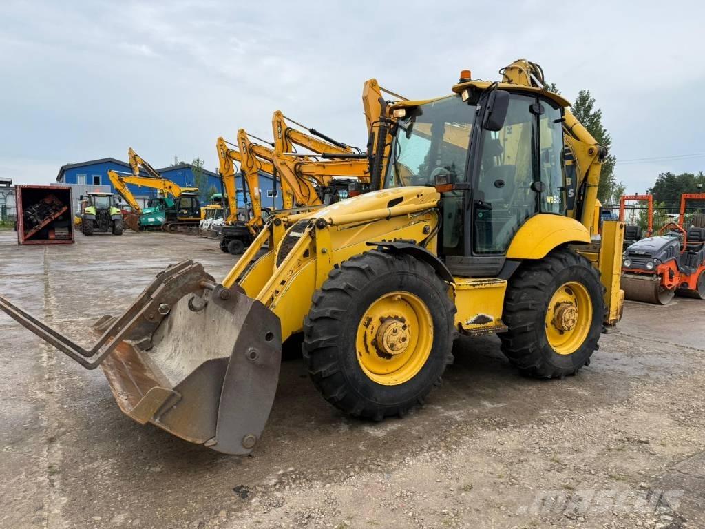 Komatsu WB 93 S-5 Товарач със заден ексватор