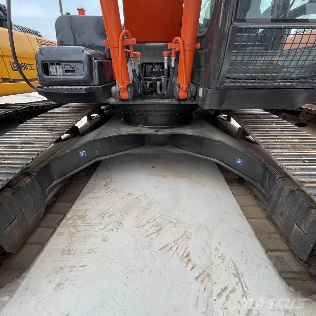 Hitachi ZX 240 Верижен екскаватор