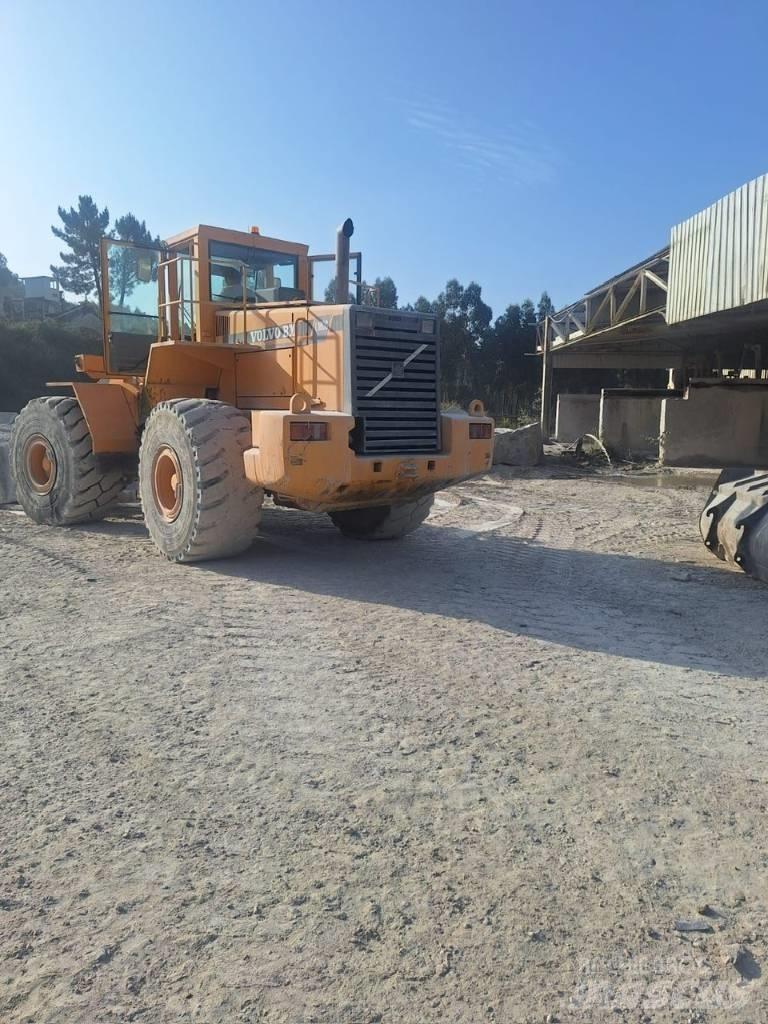 Volvo L 180 C Колесни товарачи