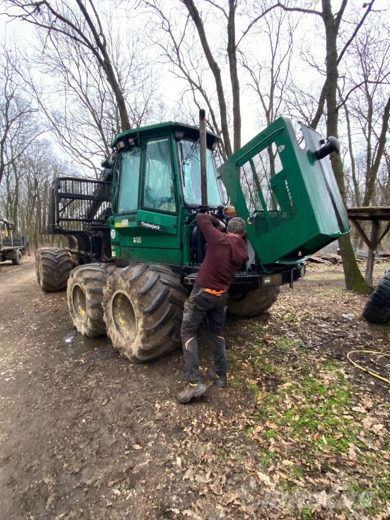 Timberjack 1410 B Форуардери