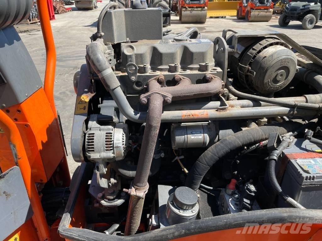 Hamm HD 12 VV Двойни барабанни ролки
