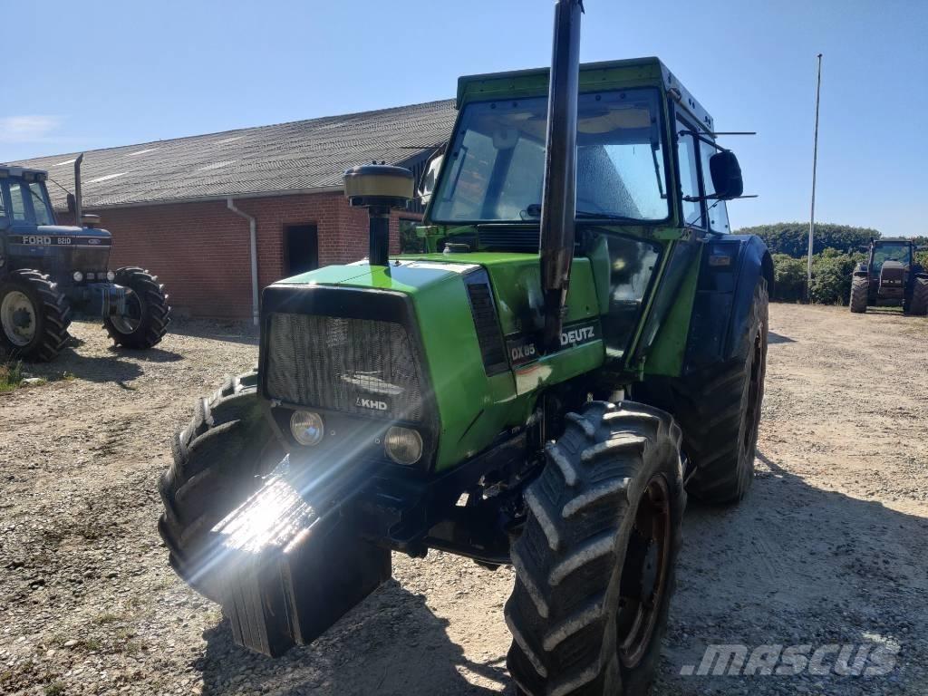 Deutz DX 85 ALLRAD Трактори