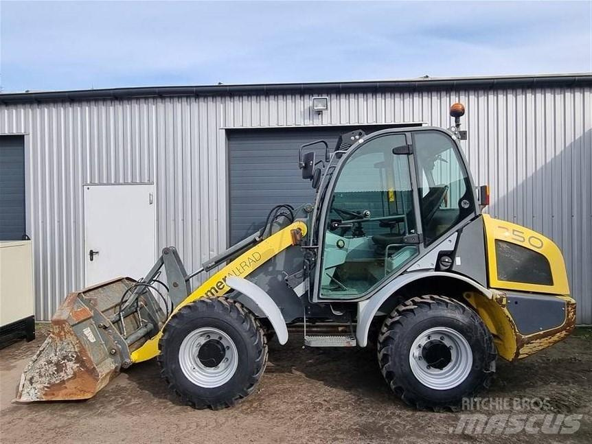 Kramer-allrad 750 Колесни товарачи