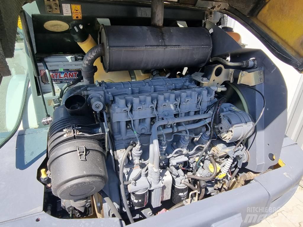 Kramer-allrad 750 Колесни товарачи