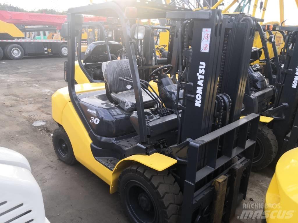 Komatsu 3 Дизелови камиони