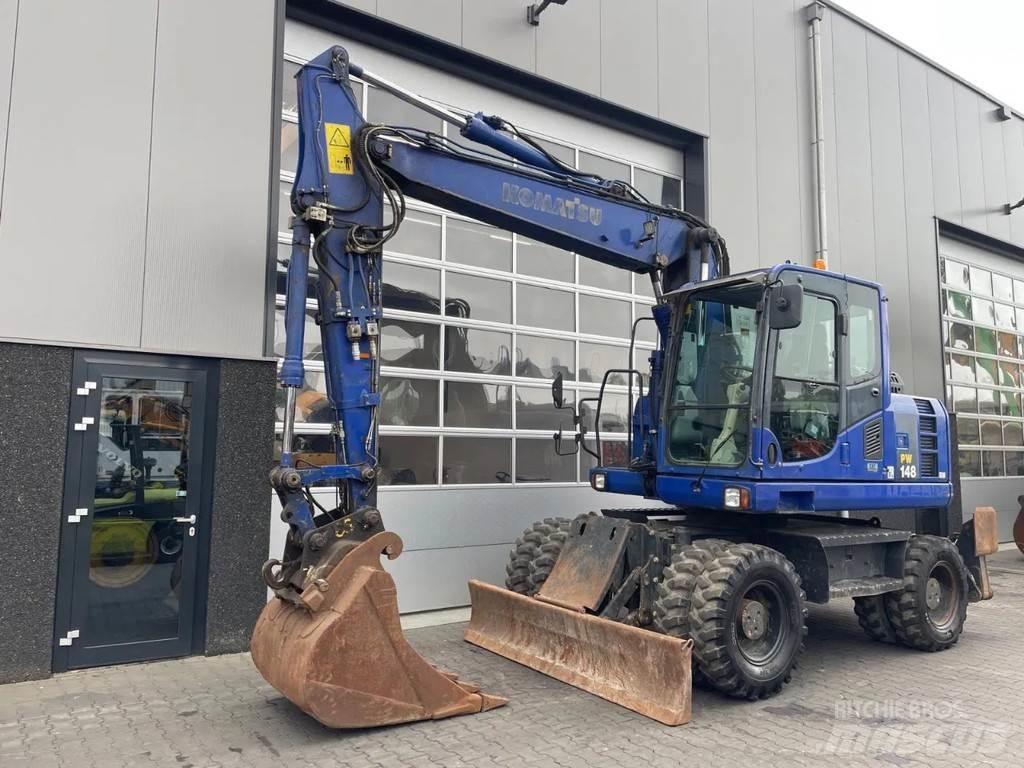 Komatsu PW148-8 Колесни екскаватори