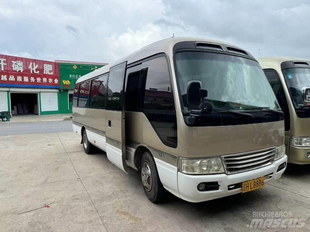 Toyota Coaster Мини бусове
