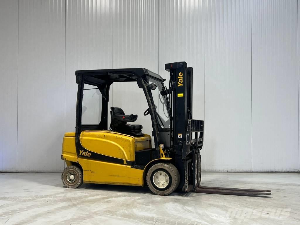 Yale ERP35VL Електрически вилични кари-повдигачи