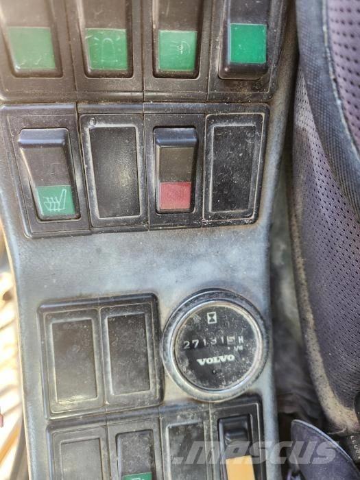 Volvo EC 290 B Верижен екскаватор