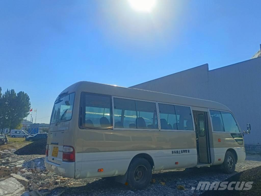 Toyota Coaster Bus Мини бусове