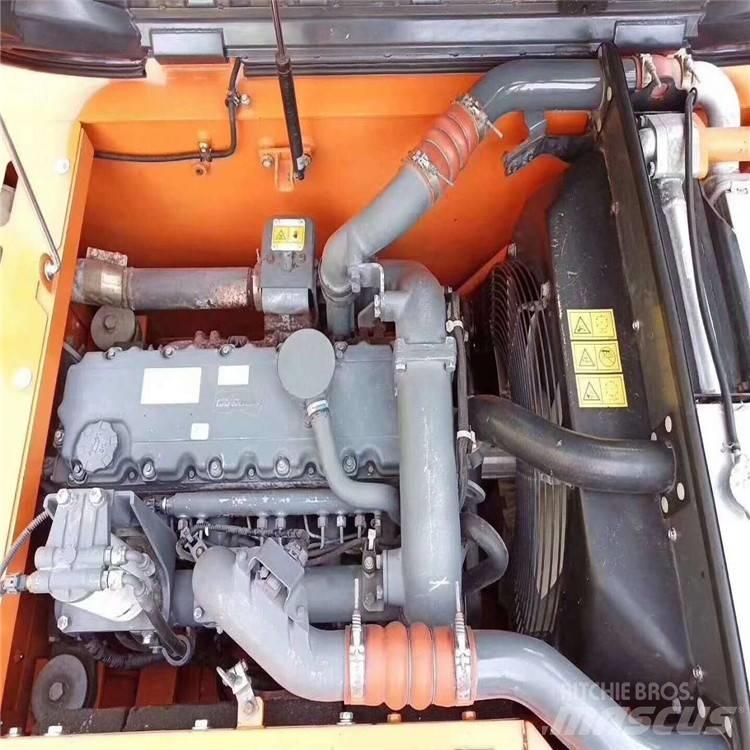 Doosan DX 225 Верижен екскаватор