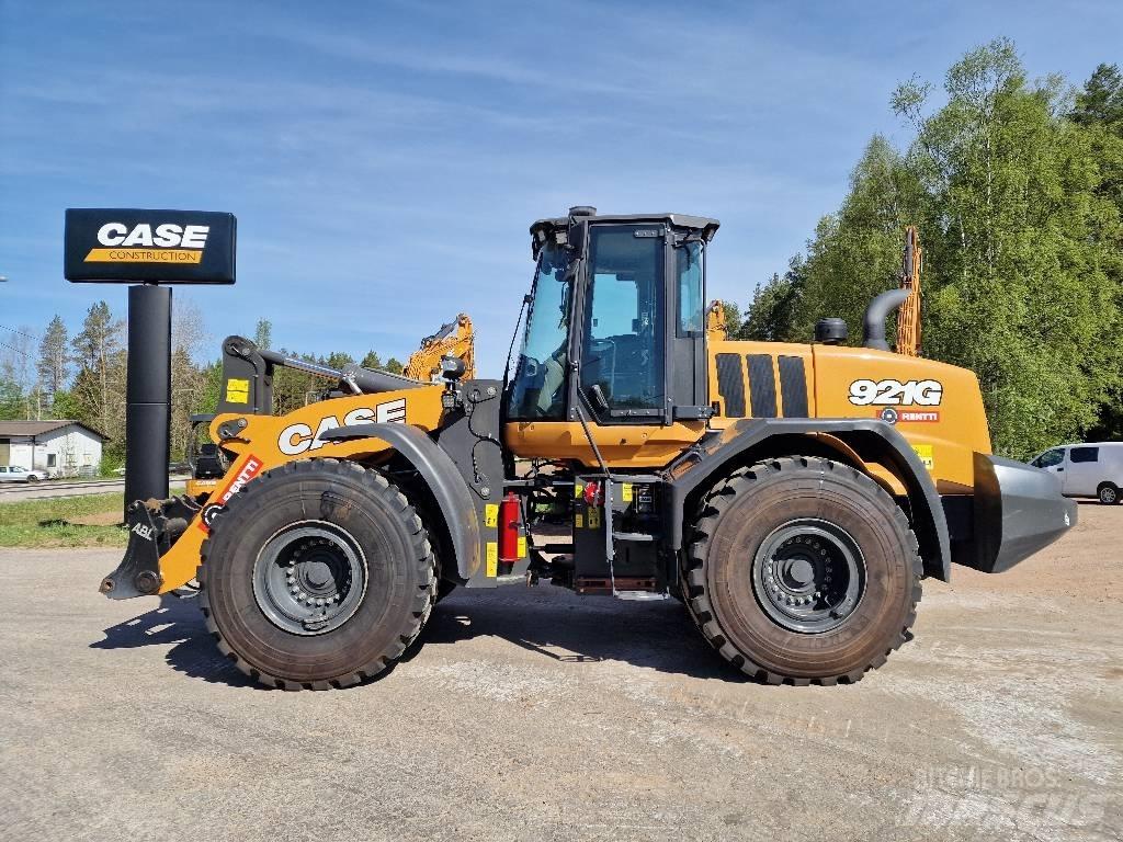 CASE 921 G2 Колесни товарачи