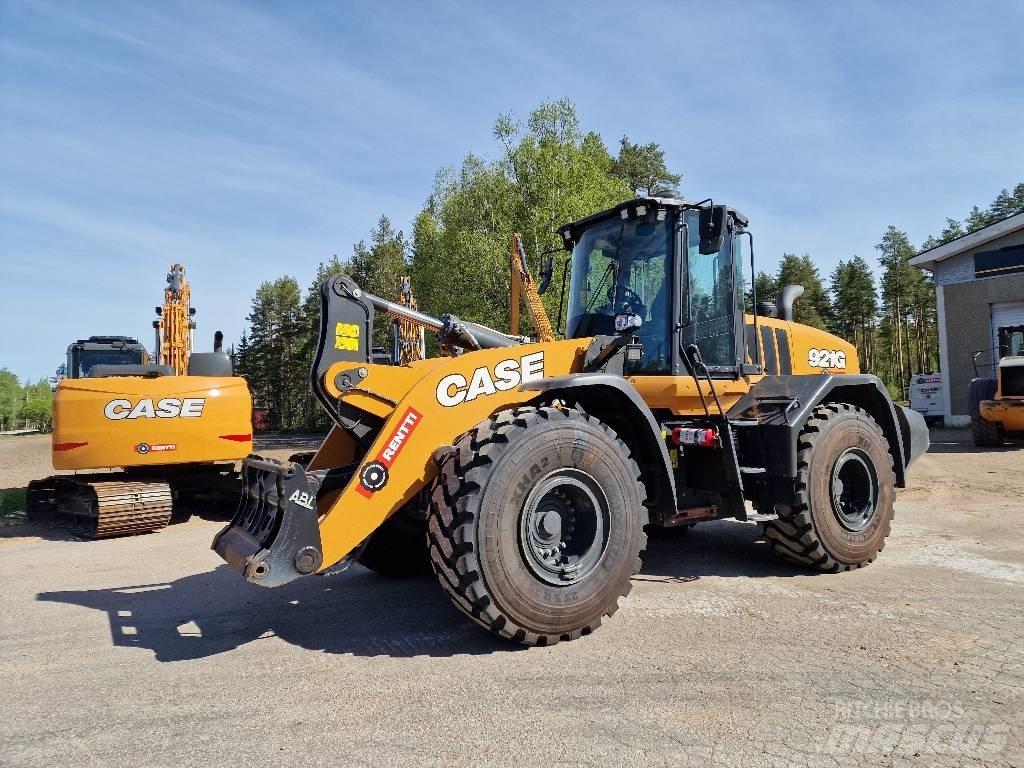 CASE 921 G2 Колесни товарачи