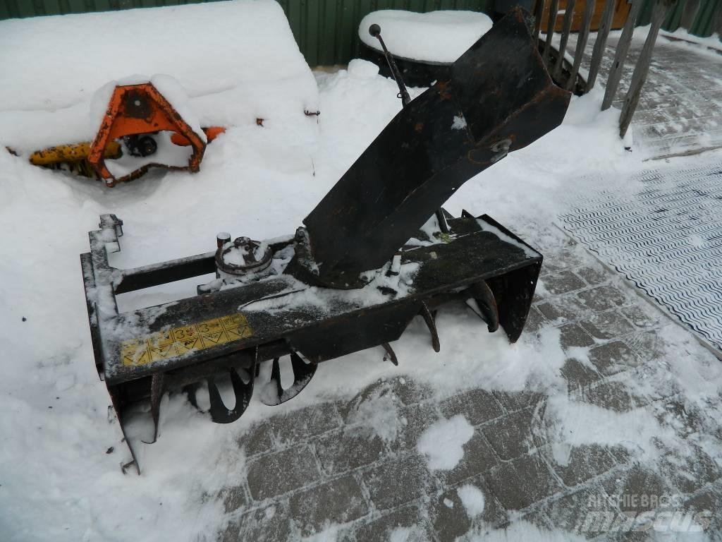 Stiga Park Автоматични метачки с четки